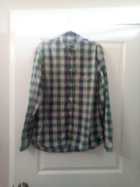 H&M Mens Green and Blue Plaid Button-Down Shirt Size Large